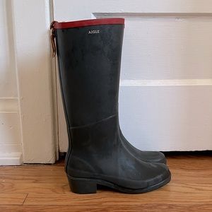 Navy Aigle Tall Rainboots